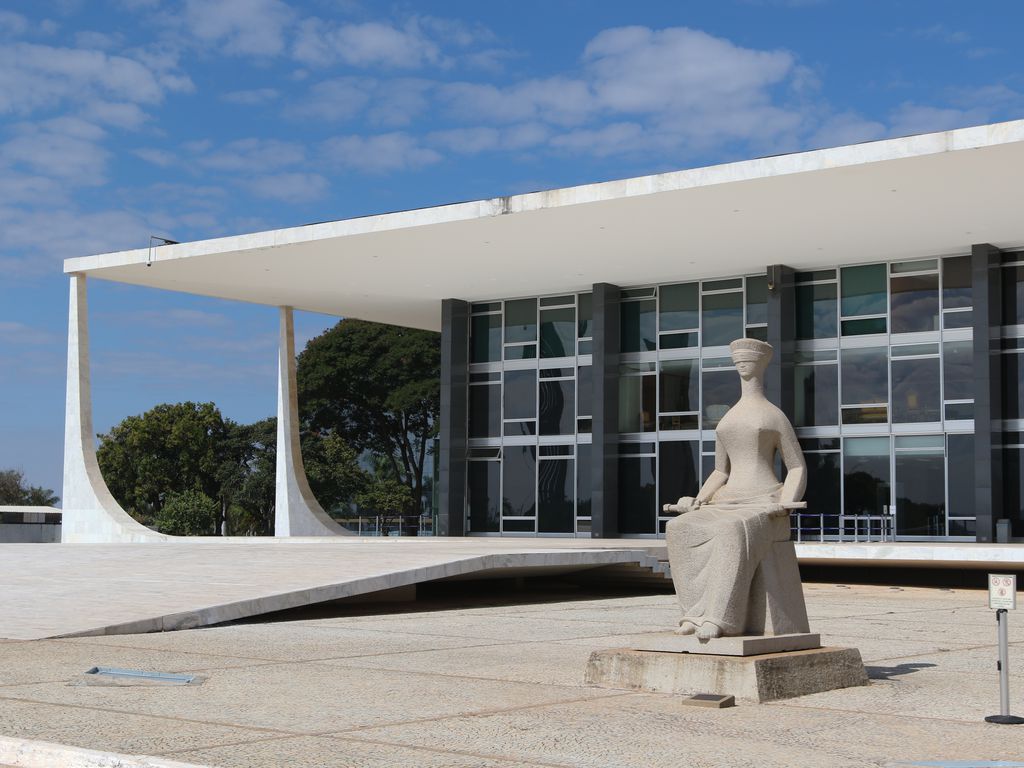 Campanha por ministra negra no Supremo expõe ausência de diversidade no Judiciário brasileiro