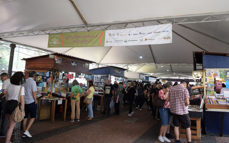 70ª Feira do Livro de Porto Alegre marca resiliência e reconstrução do Centro Histórico