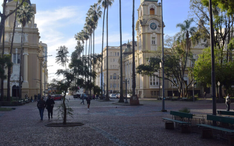Praça da Alfândega, o daguerreótipo de Porto Alegre