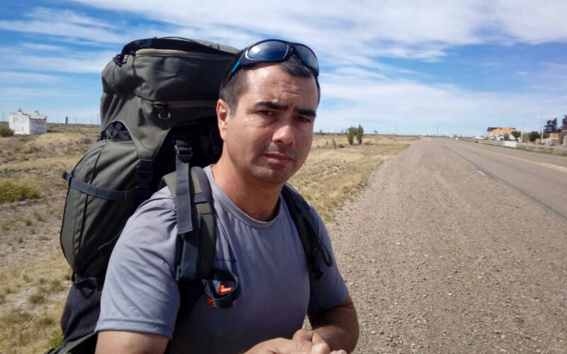 “Fiquei cinco dias lá dentro sem comer nada”, conta mochileiro sobre prisão na Colômbia