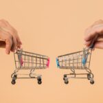 Quando o gênero pesa no bolso: produtos femininos podem custar até 30% a mais do que masculinos