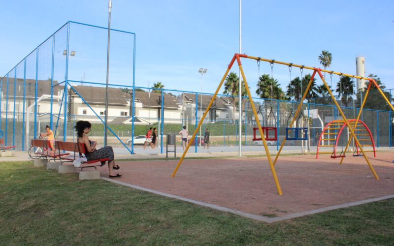 Muitas praças, pouco cuidado: onde estão as áreas verdes adotadas de Porto Alegre