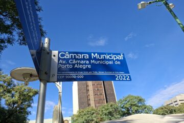 Quem faz e como surgem as leis de Porto Alegre