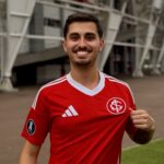 Gustavo Medeiros: da paixão pelo futebol à presença nas redes 
