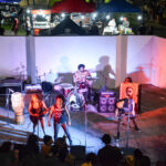 Rock na Praça reúne multidão em Esteio com show potente da Punho de Mahin