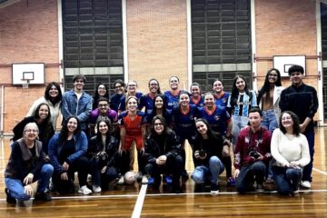 Workshop de fotojornalismo esportivo coloca estudantes da Unisinos na prática da cobertura
