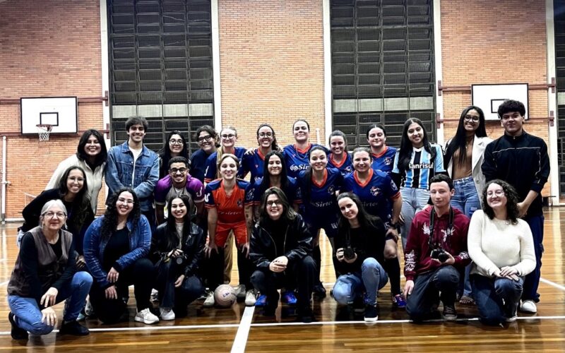 Workshop de fotojornalismo esportivo coloca estudantes da Unisinos na prática da cobertura