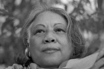 “Eu não ocupo esse lugar sozinha”, diz primeira escritora negra a ser patrona da Feira do Livro de Porto Alegre